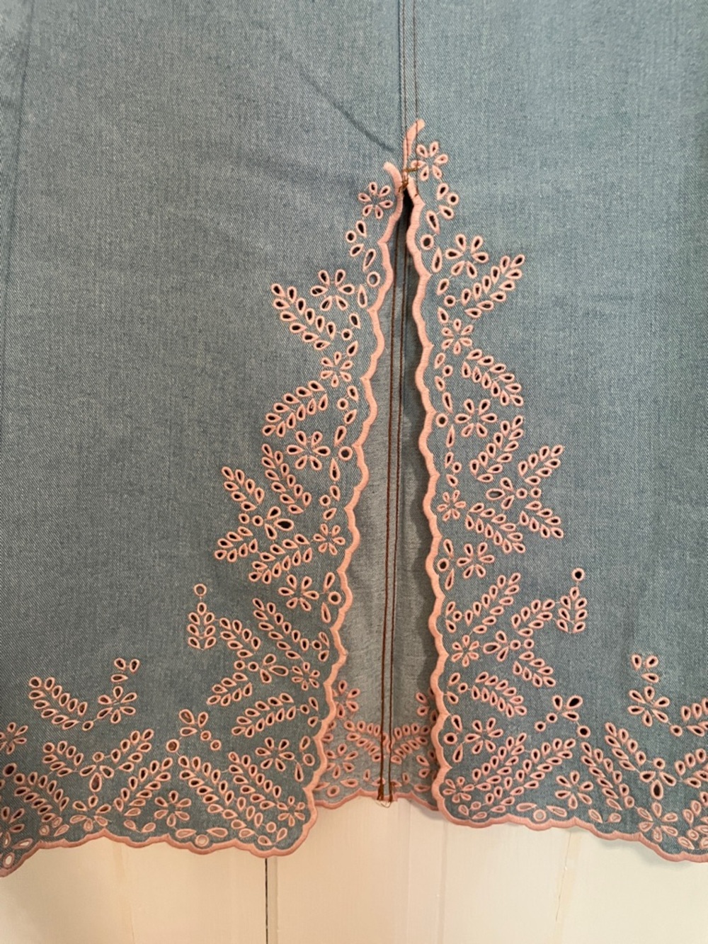 New Driftwood Serena Denim Skirt in Pink Promise size 26 - Picture 6 of 13